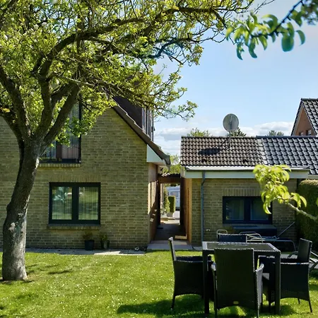 Nr 9 Haus Sorgenfrei 아파트 *